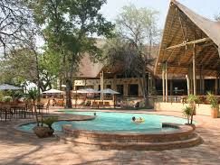 Chobe, Safari Lodge